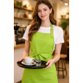 zelená zástěra s laclem a kapsou K885
